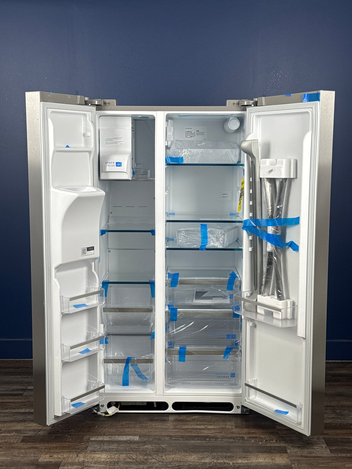 Frigidaire - 22.3 cu ft Counter-Depth 36-in Wide Side-by-Side Refrigerator with Ice Maker ,Water and Ice Dispenser