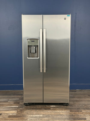 GE - 21.9 cu. ft. Side by Side Refrigerator in Stainless Steel, Counter Depth