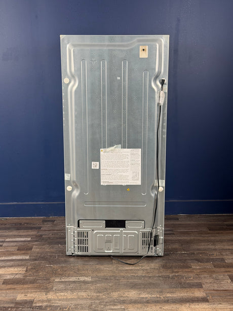 Frigidaire - 30 in. 18.3 cu. ft. Top Freezer Refrigerator, Garage Ready