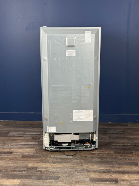 Frigidaire - 27.6 in. 14 cu. ft. Frost Free Top Freezer Refrigerator in White with EvenTemp Cooling System