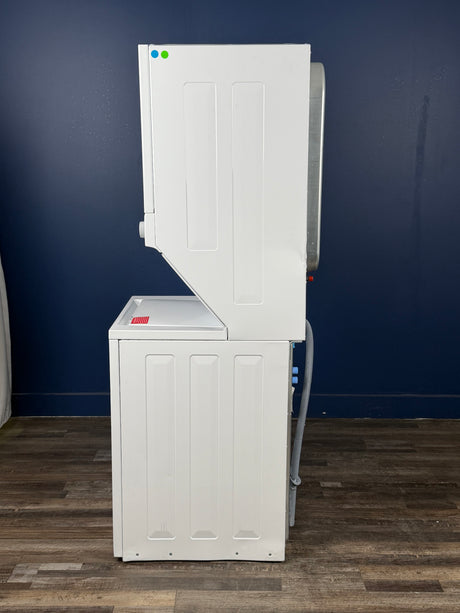 Frigidaire - 3.9 cu. ft. Washer and 5.6 cu. ft. Gas Dryer Combo in White with Quick Wash & Dry Cycle, MaxFill and Long Vent