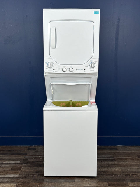 GE - 2.3 cu. ft. Washer 4.4 cu. ft. Electric Dryer Combo in White