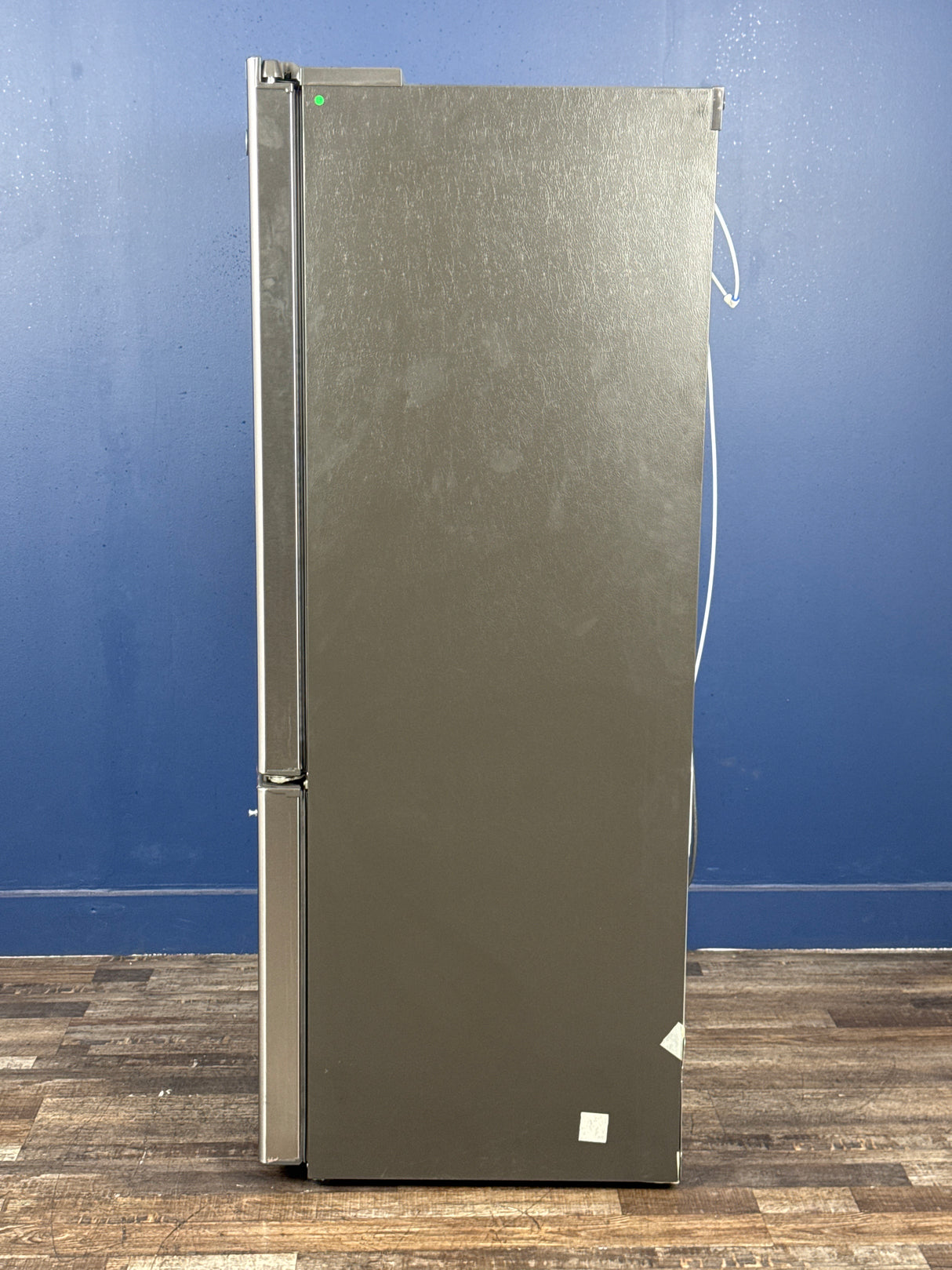 GE - 22.1 cu. ft. French Door Refrigerator in Fingerprint Resistant Stainless Steel, Counter Depth and ENERGY STAR