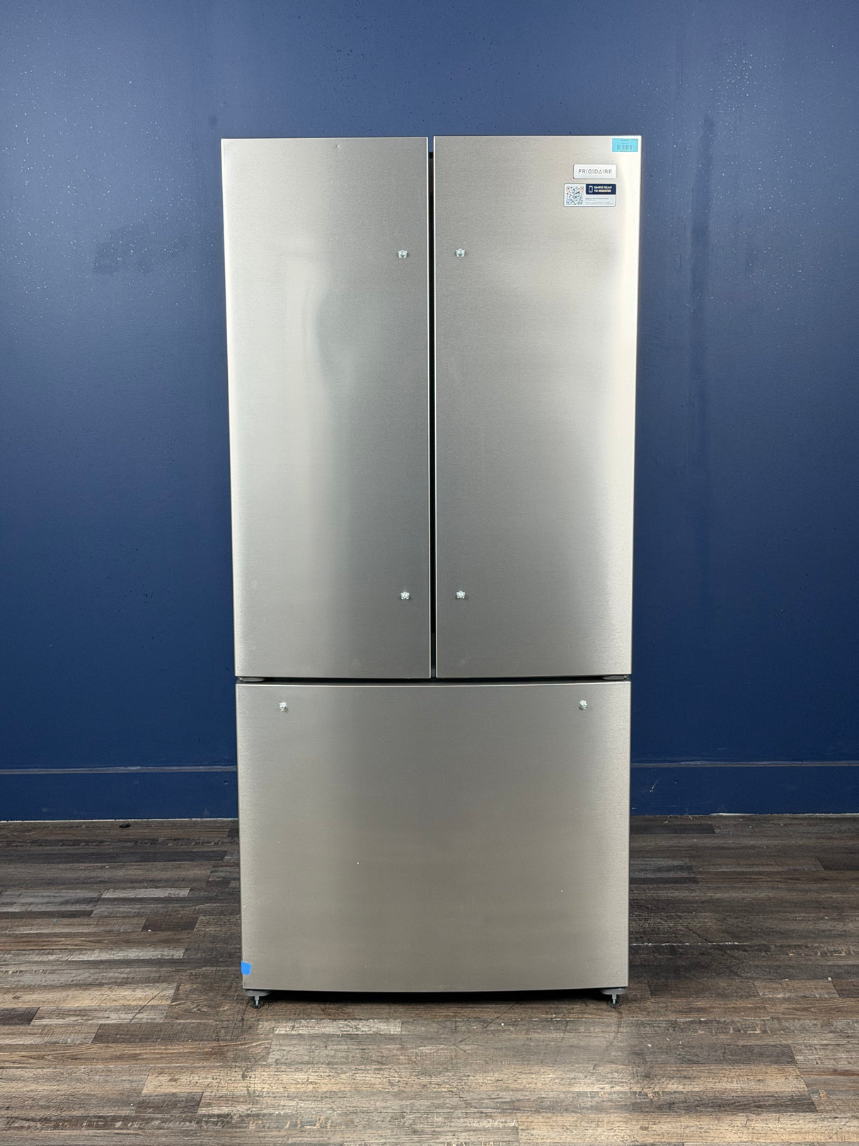 Frigidaire - 31.5 in. 18 cu. ft. Counter Depth French Door Refrigerator in Fingerprint-Resistant Stainless Look