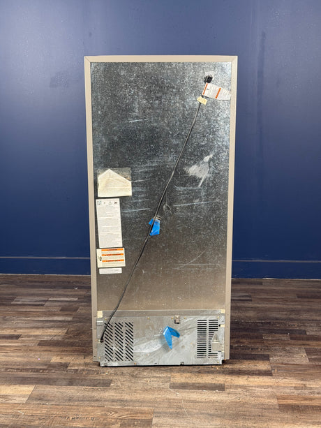 Whirlpool - 18.2 cu. ft. Top Freezer Refrigerator in Monochromatic Stainless Steel