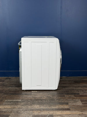 Electrolux - 27 in. W 4.5 cu. ft. Front Load Washer with SmartBoost, LuxCare Plus Wash System, Perfect Steam, ENERGY STAR in White