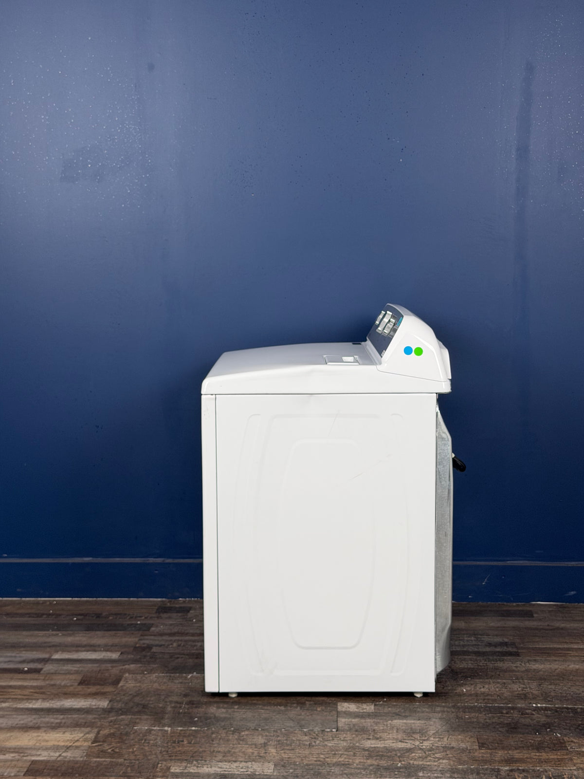 Maytag - 7.0 cu. ft. Vented Gas Dryer in White