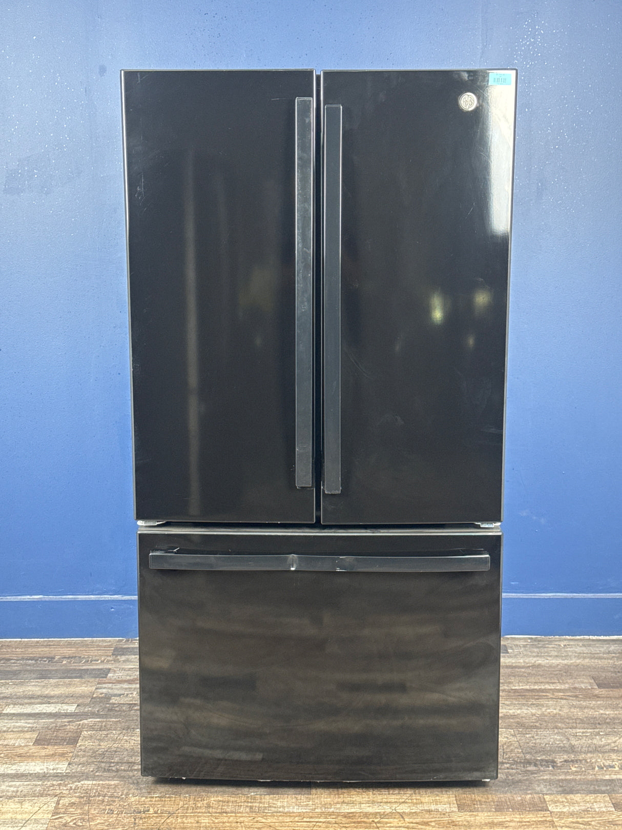 GE - 27 cu. ft. French Door Refrigerator in Black with Internal Dispenser, ENERGY STAR