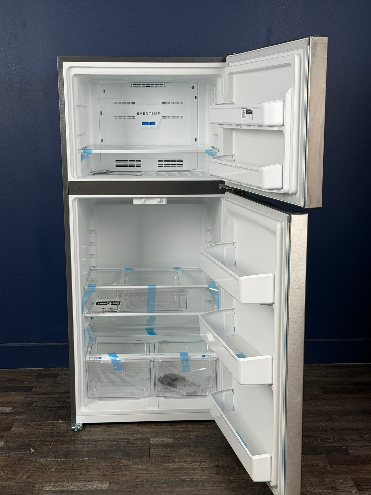 Frigidaire - 18.3 Cu. Ft. 30 inch Top Freezer Refrigerator Stainless Steel Garage Ready