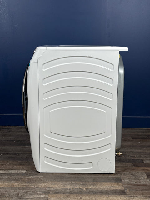 GE - 7.8 cu.ft. Smart Front Load Gas Dryer in White with Steam and Sanitize