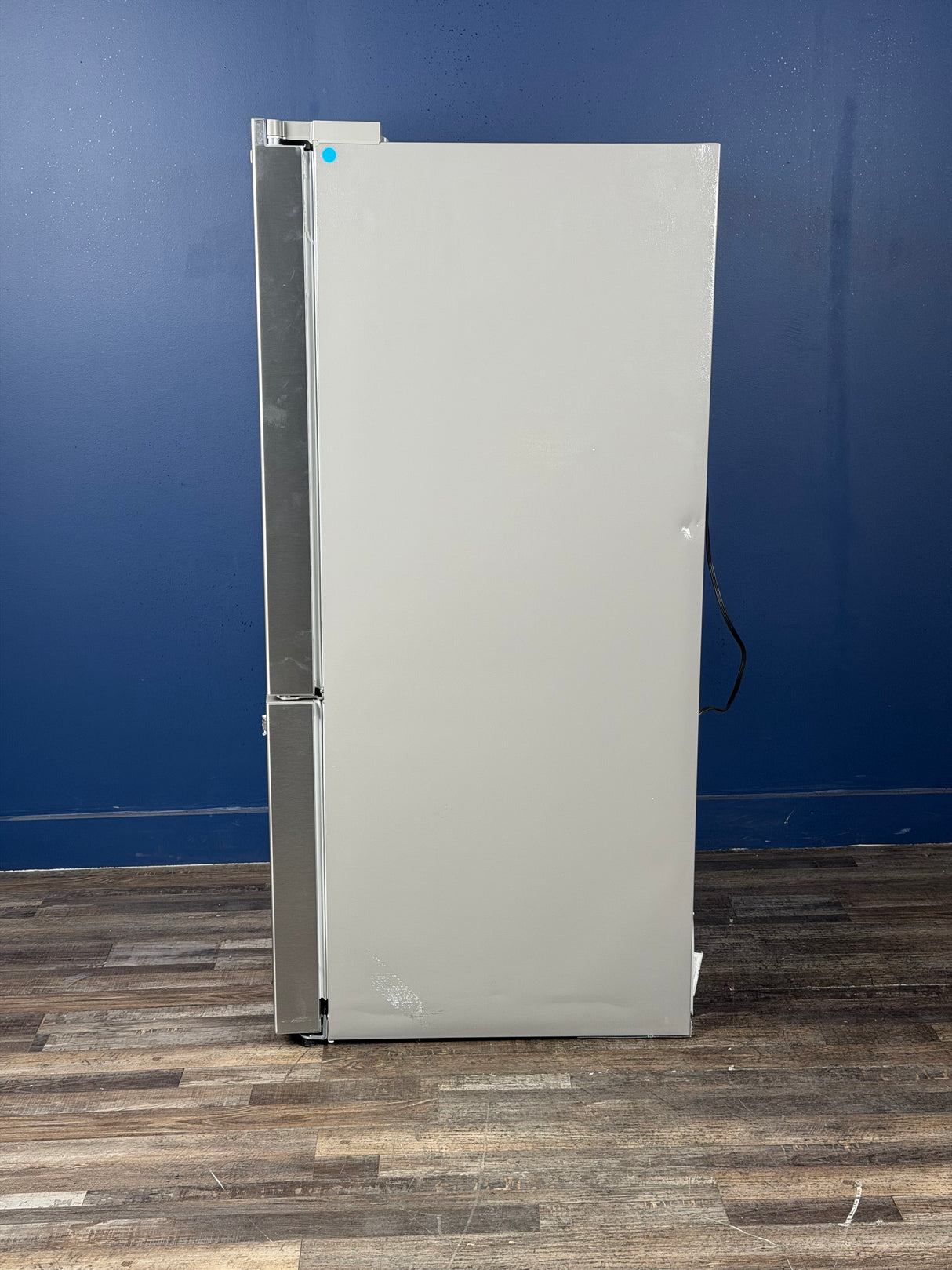 Frigidaire - 36 in 29 cu. ft. Standard Depth French Door Refrigerator in Smudge-Proof Stainless Steel with Internal Water Dispenser