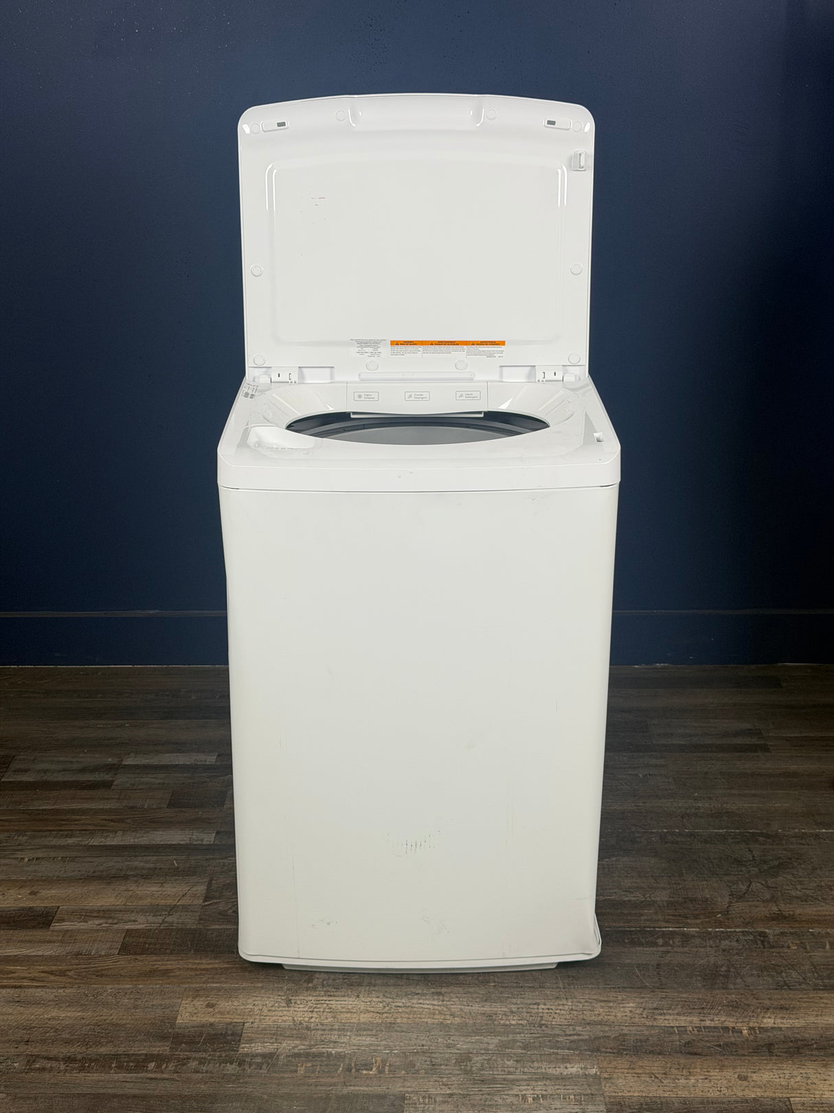 Frigidaire - 4.1 Cu. Ft. Top Load Washer in White with 8-Wash Cycles and Automatic Load Sensing