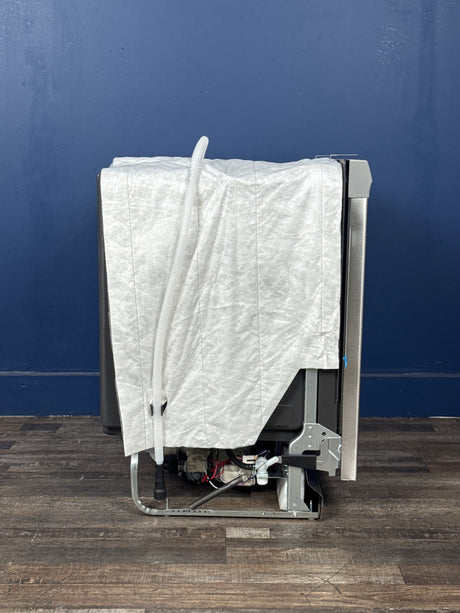 Frigidaire - 24 in Front Control Built-In Tall Tub Dishwasher in Stainless Steel with 4-cycles and DishSense Sensor Technology