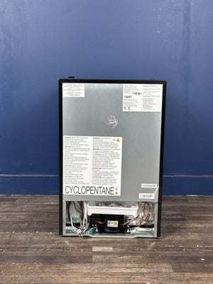 Frigidaire - 4.5-cu ft Mini Fridge with Freezer