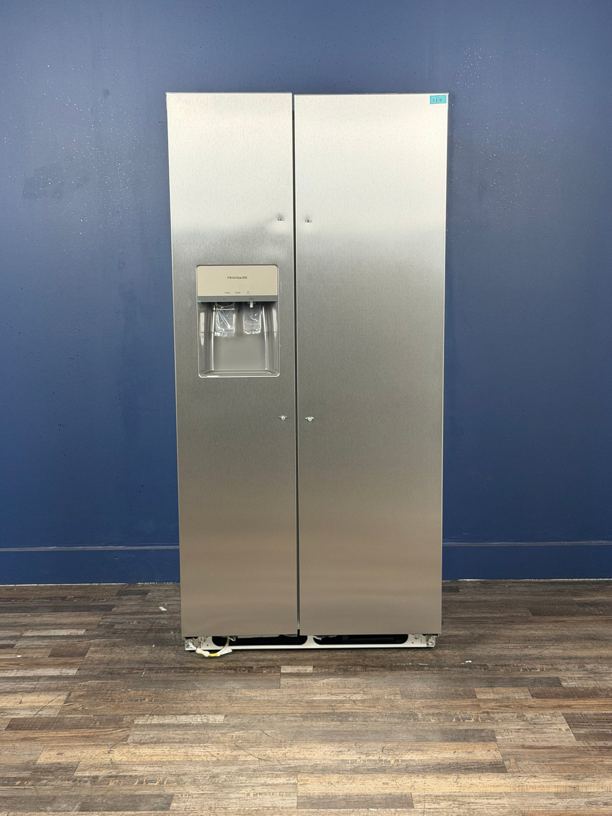 Frigidaire - 33 in. 22.3 cu. ft. Standard Depth Side by Side Refrigerator in Stainless Steel