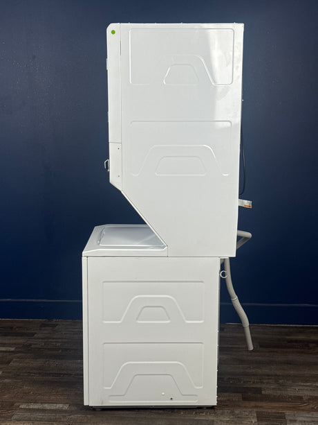 GE - 3.8 cu. ft. Washer 5.9 cu. ft. Gas Dryer Combo in White