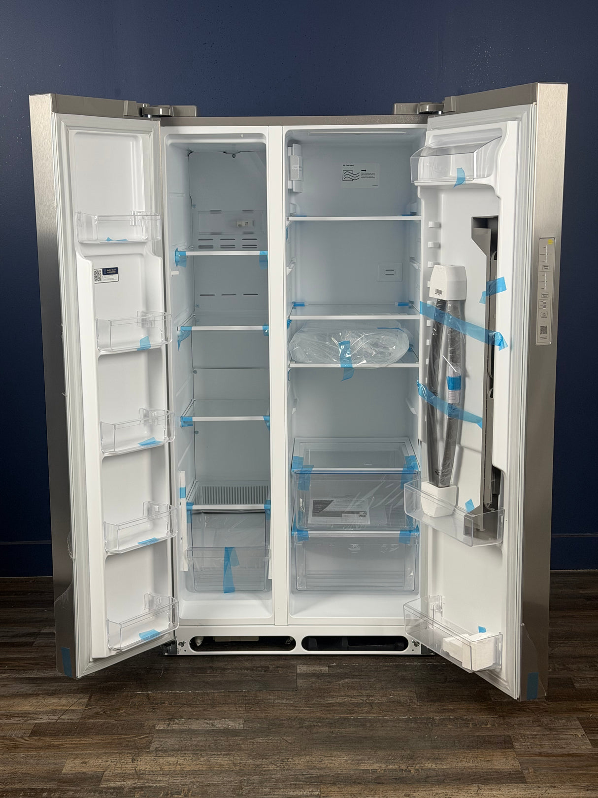 Frigidaire - 36 in. 26 cu. ft. Standard Depth Side-by-Side Refrigerator in Stainless Steel with CrispSeal Crispers