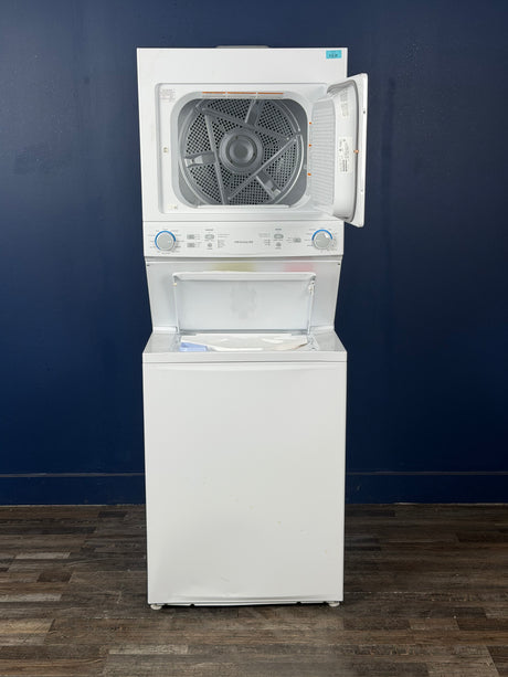 Frigidaire - 3.9 cu. ft. Washer and 5.6 cu. ft. Gas Dryer Combo in White with Quick Wash & Dry Cycle, MaxFill and Long Vent