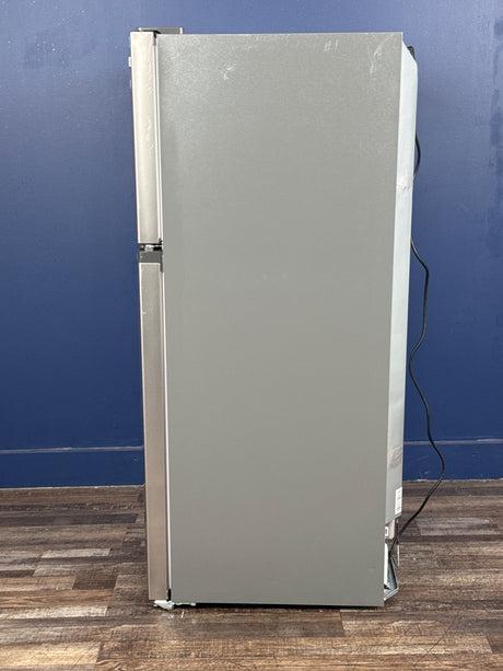 Frigidaire - 27.6 in. 14 cu. ft. Top Freezer Refrigerator in Fingerprint-Resistant Stainless Look, ENERGY STAR