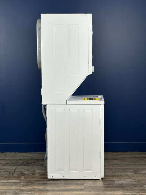 Frigidaire - 3.9 cu. ft. Washer and 5.5 cu. ft. Electric Dryer Combo in White with Quick Wash & Dry Cycle and MaxFill Wash Cycle