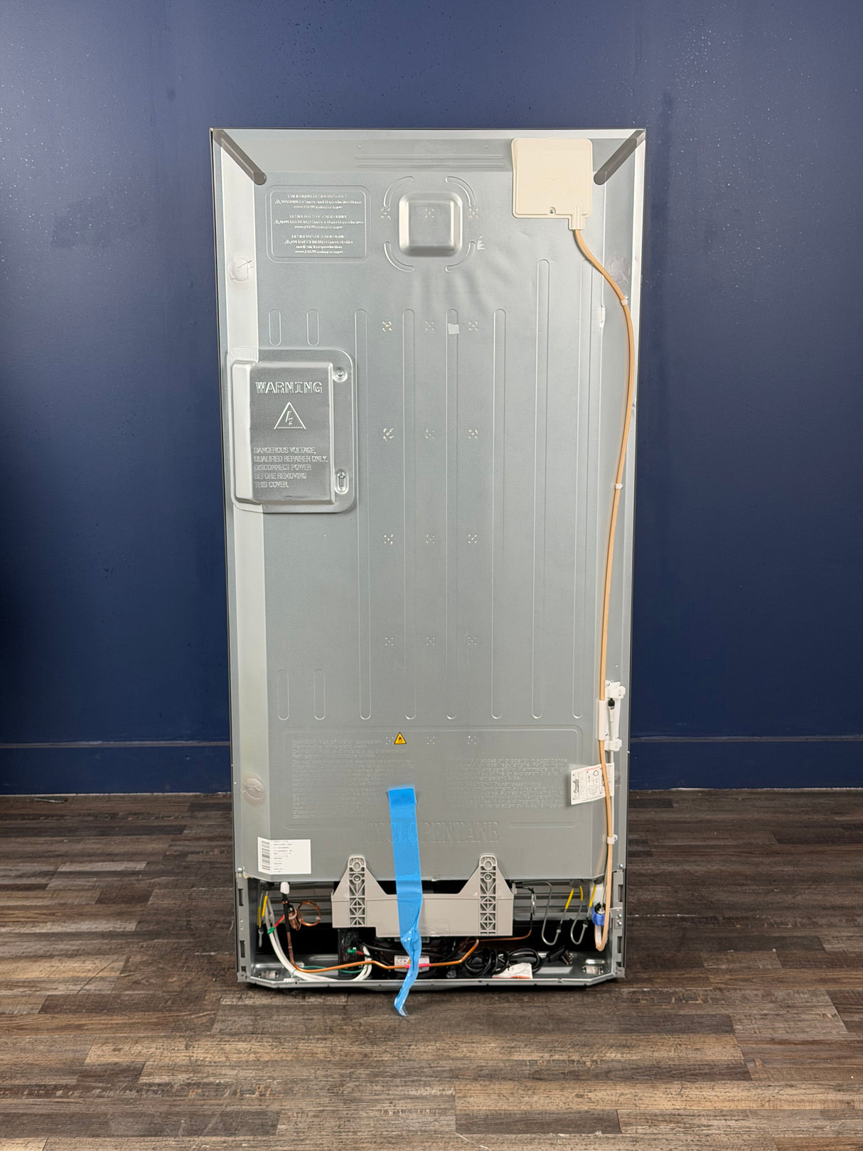 Frigidaire - 31.5 in. 18 cu. ft. Counter Depth French Door Refrigerator in Fingerprint-Resistant Stainless Look