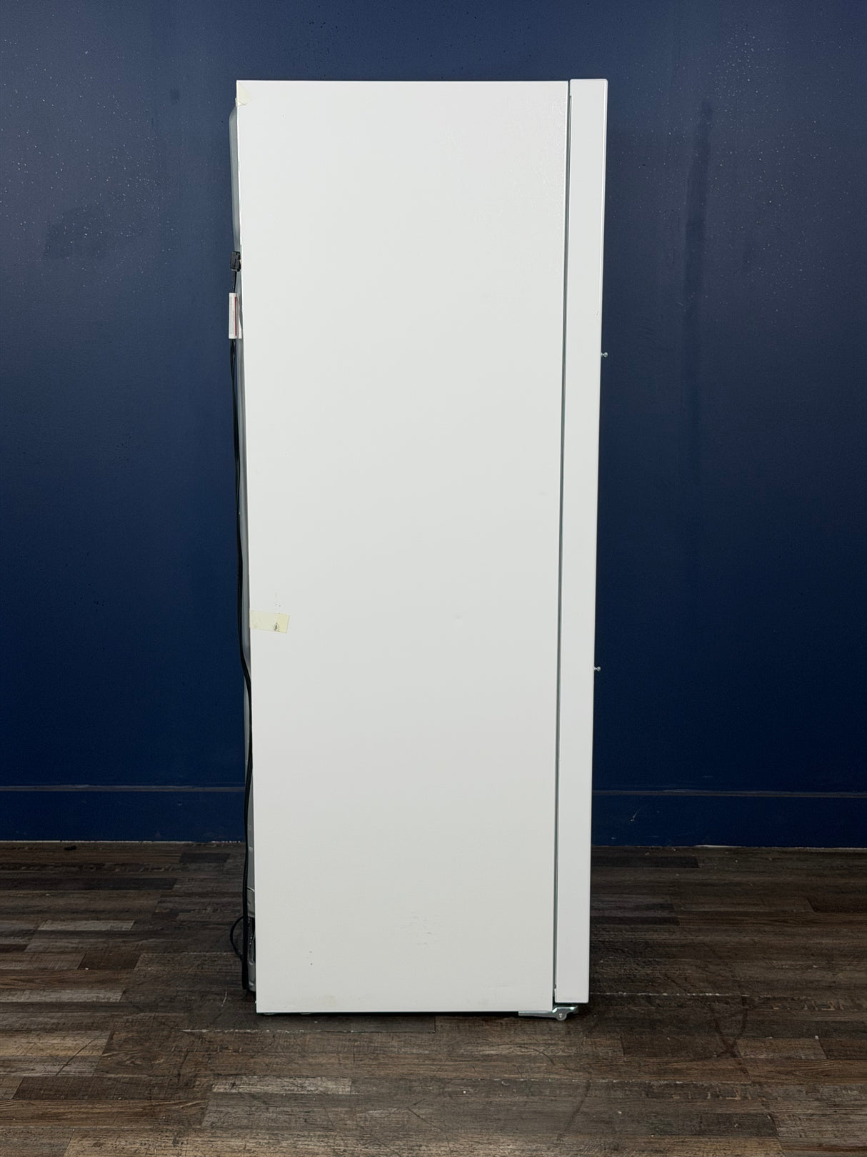 Frigidaire - 20 cu. ft. Garage Ready Frost Free Upright Freezer in White