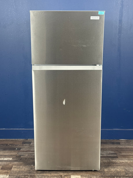 Frigidaire - 28 in. 16 cu. ft Garage Ready Top Freezer Refrigerator in Stainless Steel, ENERGY STAR