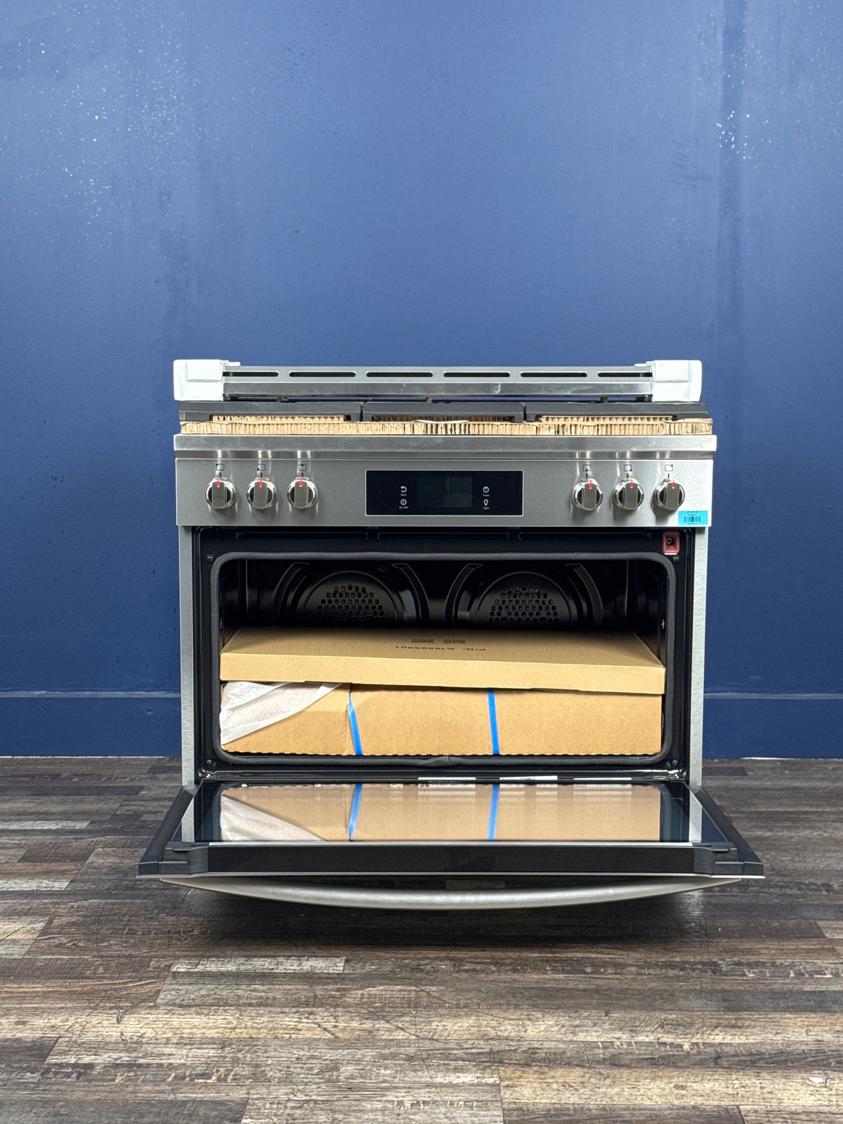 Frigidaire - Gallery 36 in. 6-Burner Slide-In Dual Fuel Range in Stainless Steel with Total Convection and Air Fry