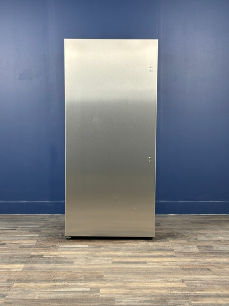 Frigidaire - Professional 19 cu. ft. Single Door Frost Free Upright Freezer in Smudge-Proof Stainless Steel, ENERGY STAR