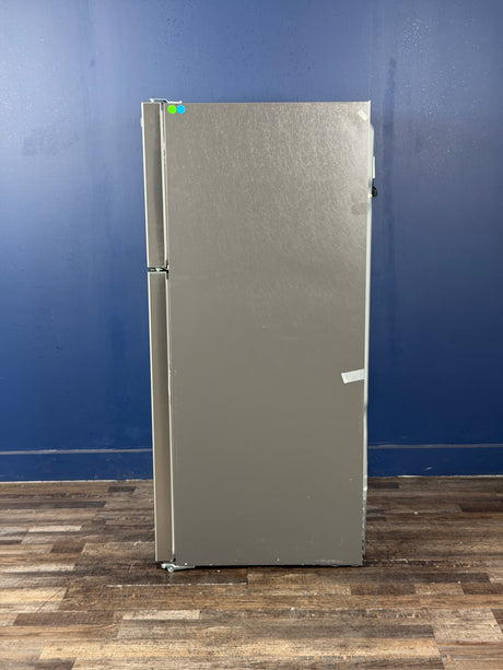Frigidaire - 30 in. 20 cu. ft. Top Freezer Refrigerator in Smudge-Proof Stainless Steel, Energy Star
