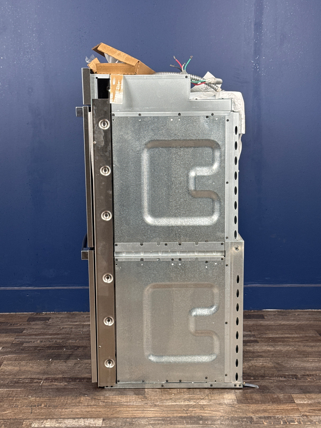 GE - 30 in. Double Smart Convection Wall Oven with No-Preheat Air Fry in Stainless Steel