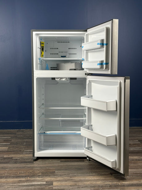 Frigidaire - 27.6 in. 14 cu. ft. Top Freezer Refrigerator in Fingerprint-Resistant Stainless Look, ENERGY STAR