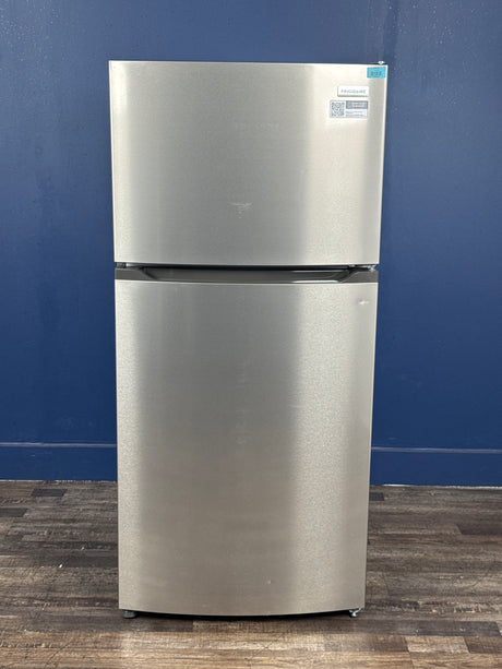 Frigidaire - 27.6 in. 14 cu. ft. Top Freezer Refrigerator in Fingerprint-Resistant Stainless Look, ENERGY STAR