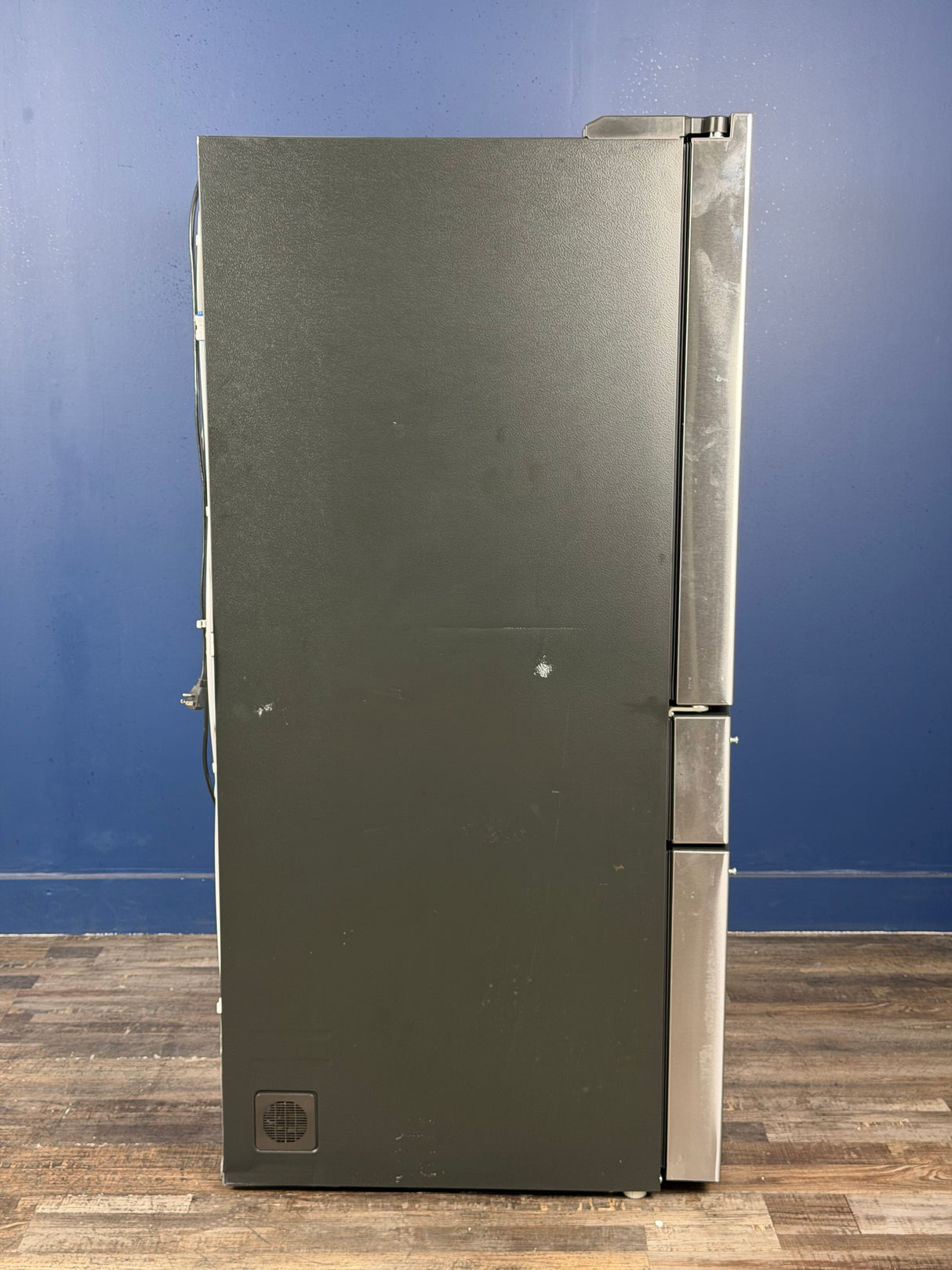 GE Profile - Profile 28.7 cu. ft. 4-Door French Door Refrigerator in Stainless Steel with Dual-Dispense Autofill Pitcher