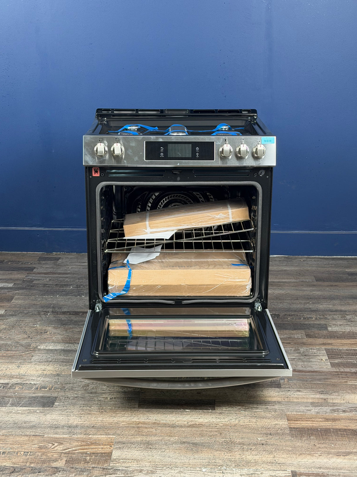 Frigidaire - Gallery 30 in. 6 cu. ft. 5 Burner Slide-In Gas Range with Total Convection and Air Fry, Smudge Proof Stainless Steel