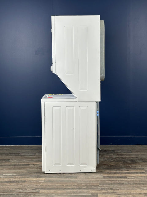 Frigidaire - 3.9 cu. ft. Washer and 5.5 cu. ft. Electric Dryer Combo in White with Quick Wash & Dry Cycle and MaxFill Wash Cycle