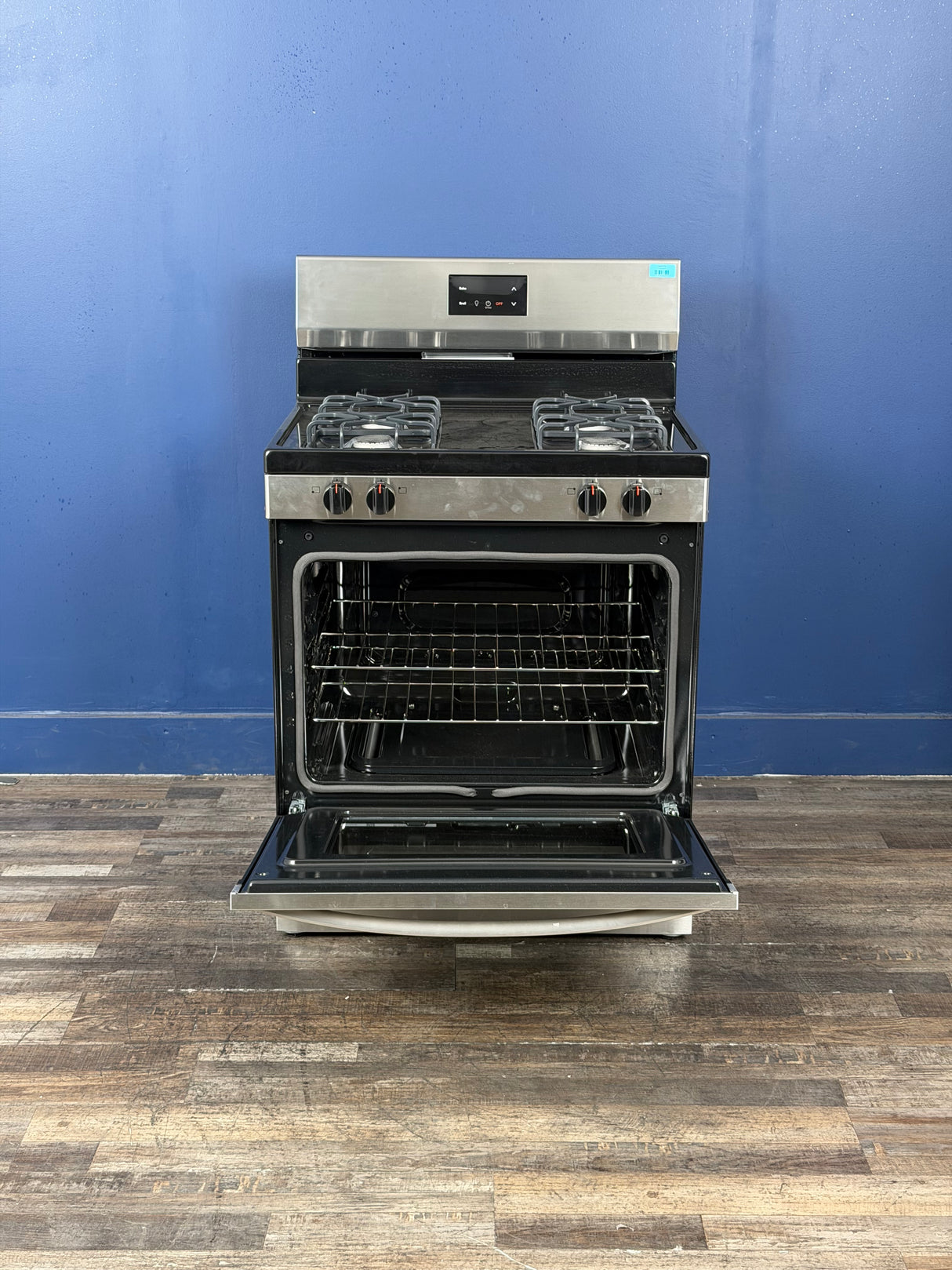Frigidaire - 30 in. 4-Burner Freestanding Gas Range in Stainless Steel with Even Baking Technology
