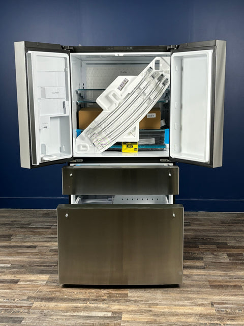 GE Profile - Profile 28.7 cu. ft. 4-Door French Door Refrigerator in Stainless Steel with Dual-Dispense Autofill Pitcher