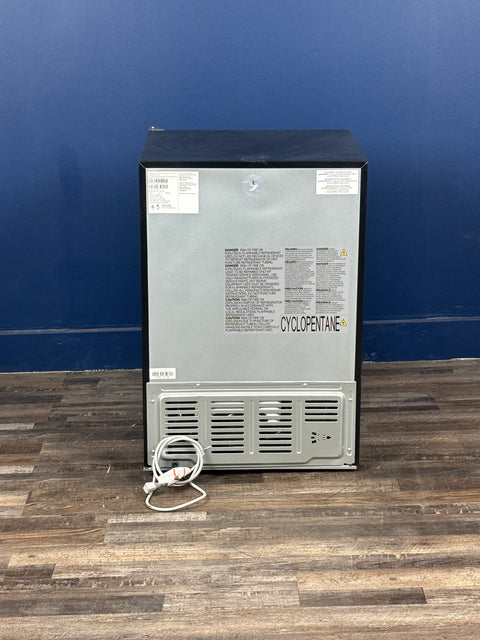 Frigidaire - Gallery 5.3 cu. ft. Beverage Center Cooler with LED Temperature Controls and Display, Single Zone, Stainless Steel