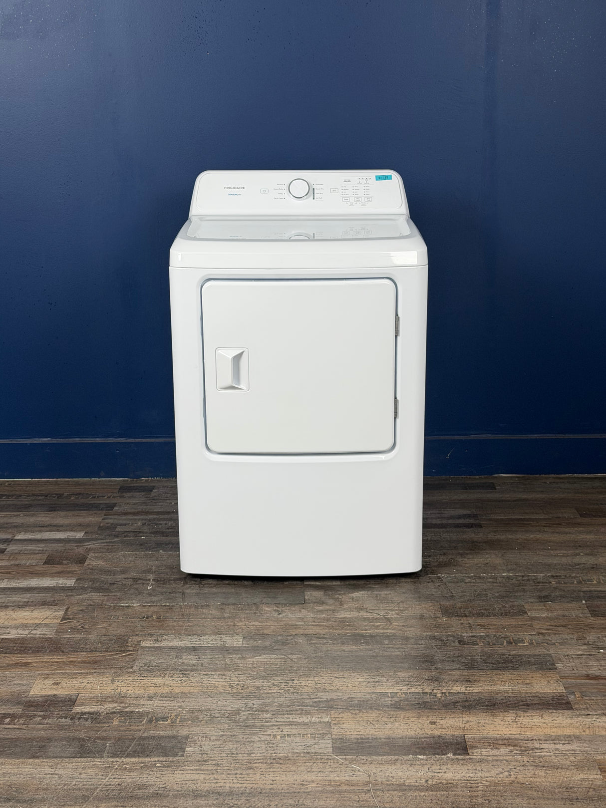 Frigidaire - 7 cu.ft.VentedFront Load Electric Dryer in White with 8 Dry Cycles and Reversible Door