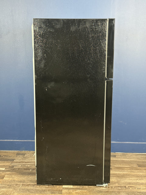 Frigidaire - 20 cu. ft. Garage Ready Top Freezer Refrigerator in Black, ENERGY STAR