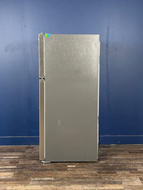 Frigidaire - 30 in. 20 cu. ft. Garage Ready Freestanding Top Freezer Refrigerator in Stainless Steel, ENERGY STAR