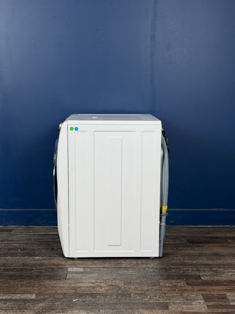 Electrolux - 27 in. W 4.5 cu. ft. Front Load Washer with SmartBoost, LuxCare Plus Wash System, Perfect Steam, ENERGY STAR in White