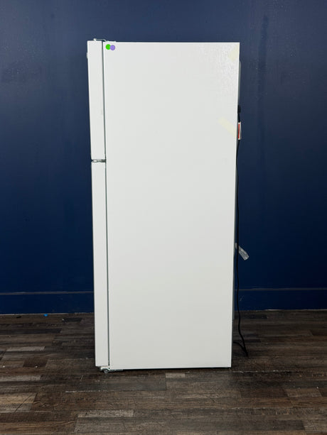 Frigidaire - 30 in. 18.3 cu. ft. Top Freezer Refrigerator, Garage Ready