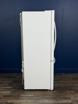 Frigidaire - 31.5 in. 18 cu. ft. Counter-Depth French Door Refrigerator in White with CrispSeal crispers