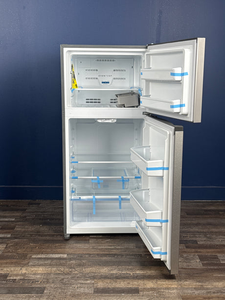 Frigidaire - 27.6 in. 14 cu. ft. Top Freezer Refrigerator in Fingerprint-Resistant Stainless Look, ENERGY STAR