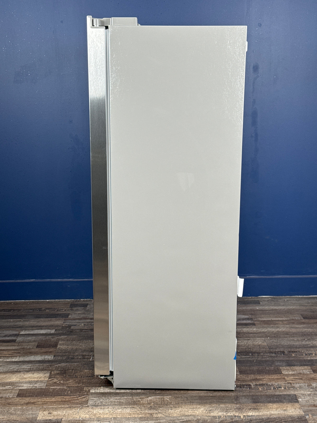 Frigidaire - 36.1 in. 22.3 cu. ft. Counter Depth Side-by-Side Refrigerator in Stainless Steel