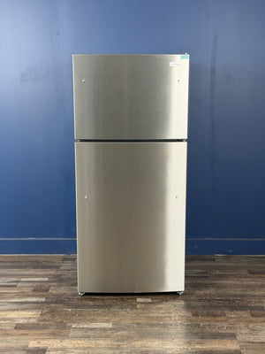 Frigidaire - 30 in. 20 cu. ft. Garage Ready Freestanding Top Freezer Refrigerator in Stainless Steel, ENERGY STAR