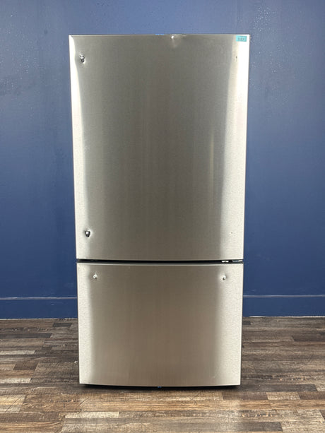 GE - 24.8 cu. ft. Bottom Freezer Refrigerator in Fingerprint Resistant Stainless Steel, Standard Depth ENERGY STAR