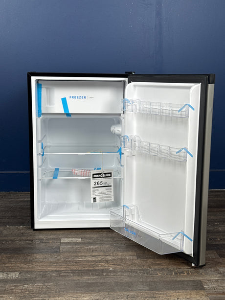 Frigidaire - 4.5-cu ft Mini Fridge with Freezer